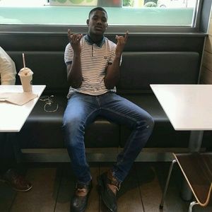 Meet your Posher, Omari